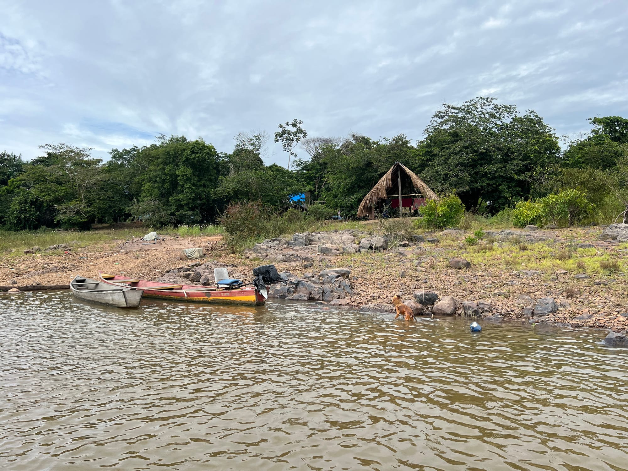 Christmas note from an Amazonian River slated for explosions