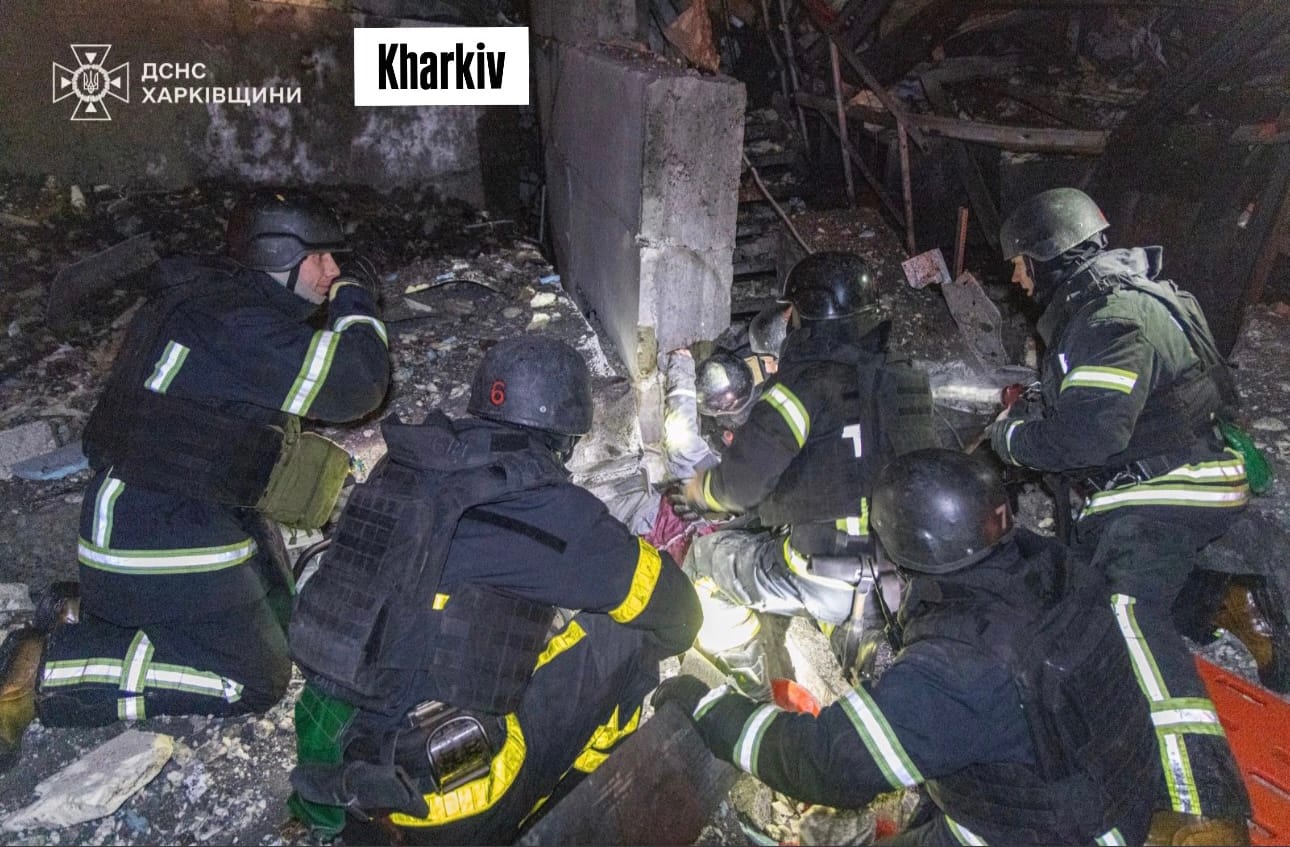 Russia pummels Ukraine, Kyiv faces outages again