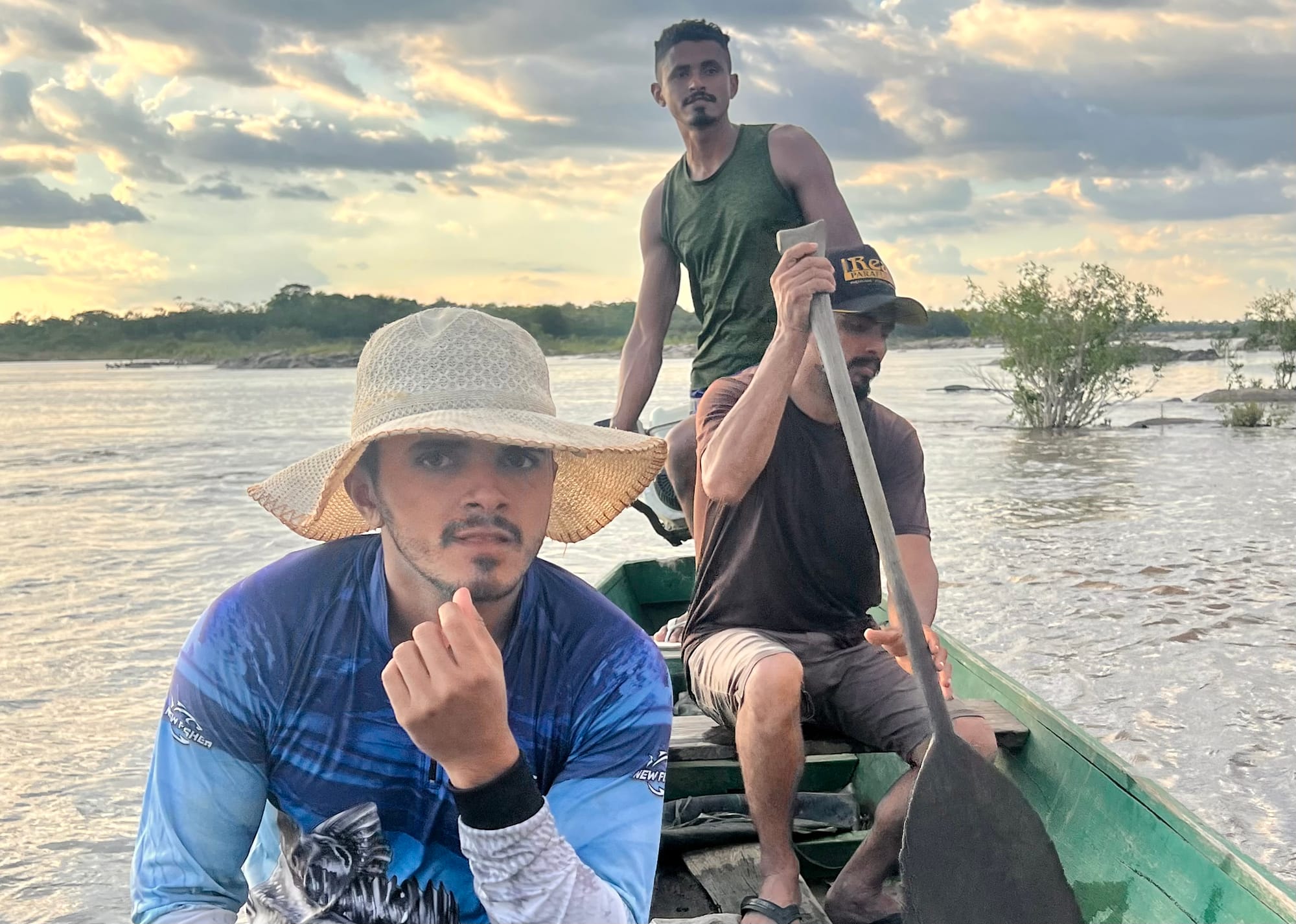 Brazil licensed their rocky fishery to be exploded. These Amazonian riverfolk are defending their ancestral territory. Part 1 (video)