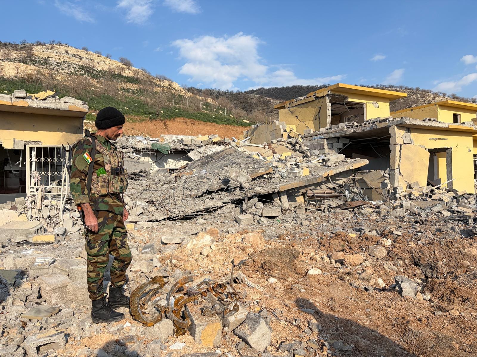 How do civilians caught in the Iran war feel?